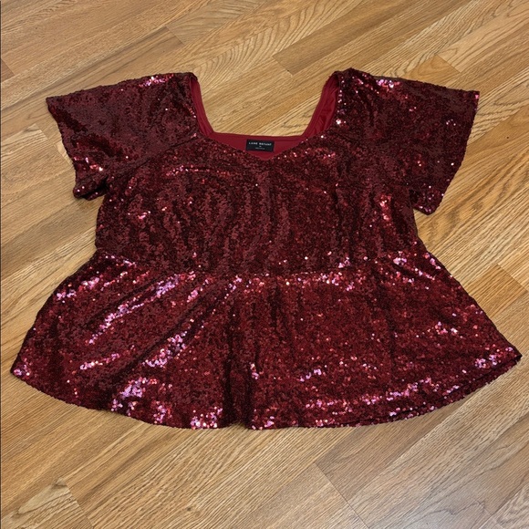 Lane Bryant, elegant short sleeve ruby red sequin blouse. Size 20. - Picture 8 of 17